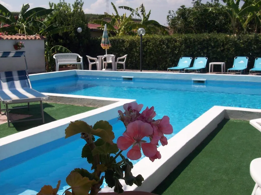 B&B Golf Club San Pablo Carlentini 0*,  Italy